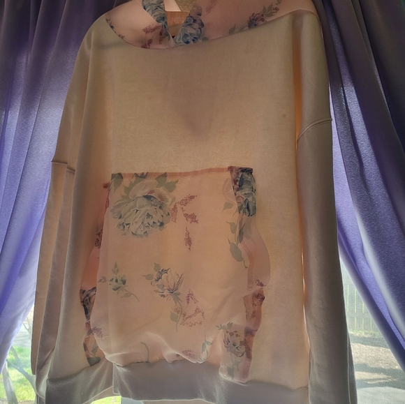 Selkie Tops - GORGEOUS Selkie Hoodie 1x